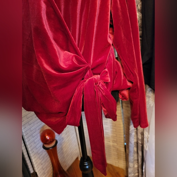 NWT Anne Klein 3x red velvet faux wrap shirt - Picture 3 of 7